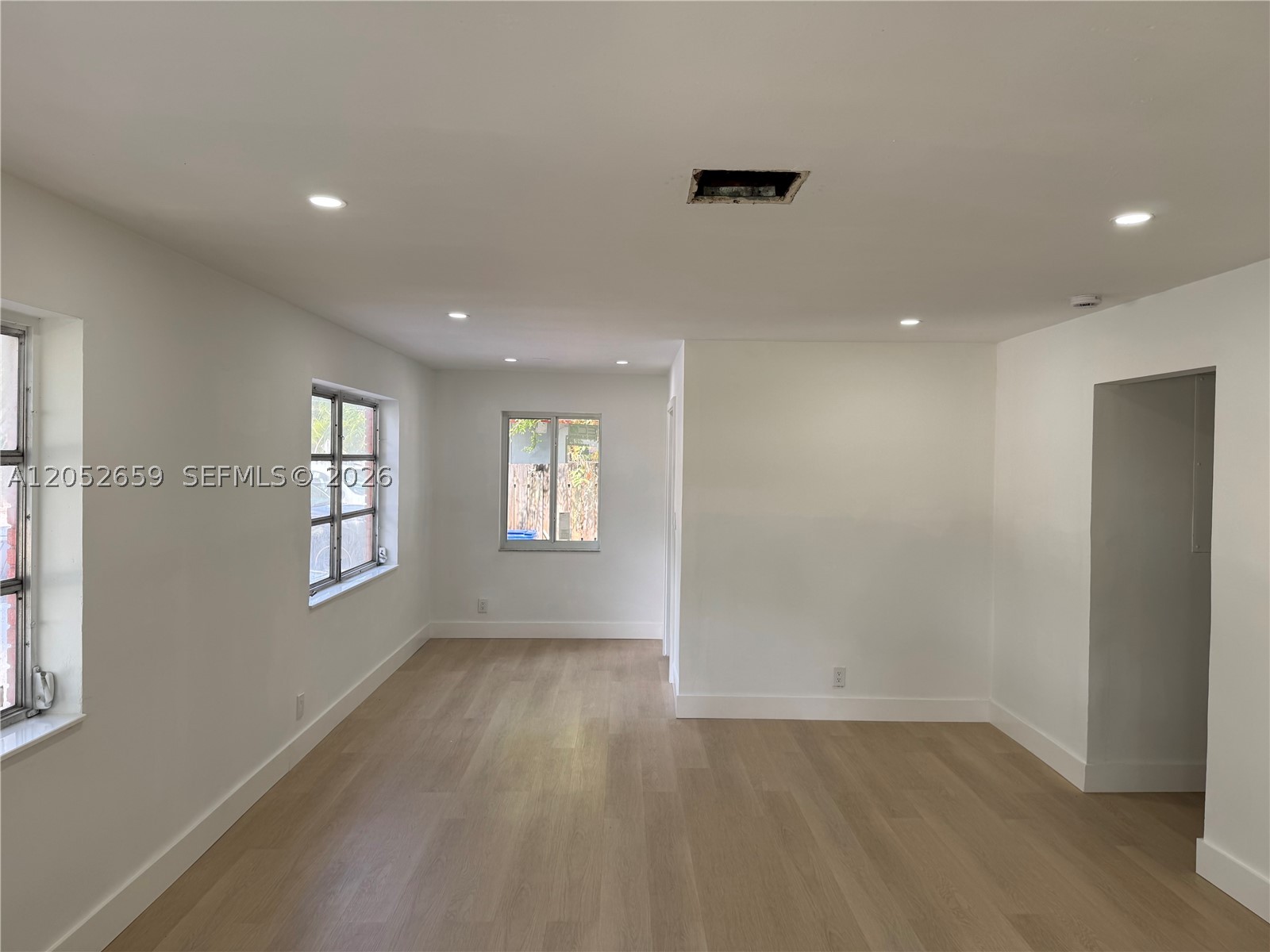 WOODLAWN - Residential Lease