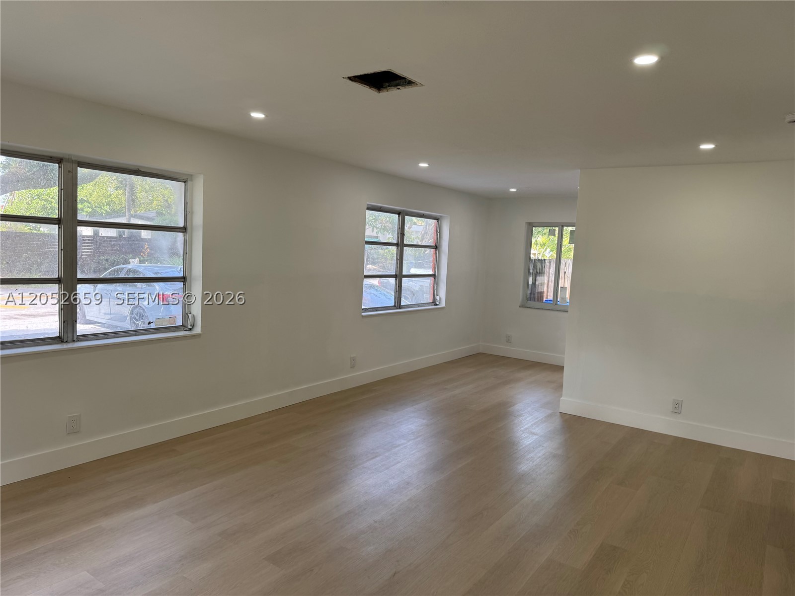 WOODLAWN - Residential Lease