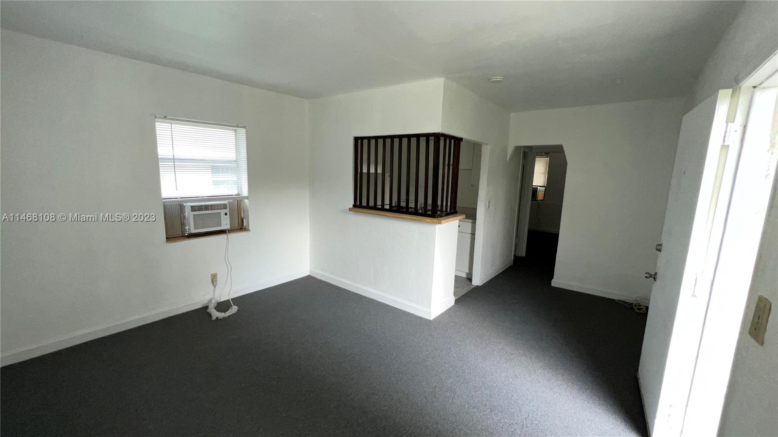 HOLLYWOOD PARK - Residential Income