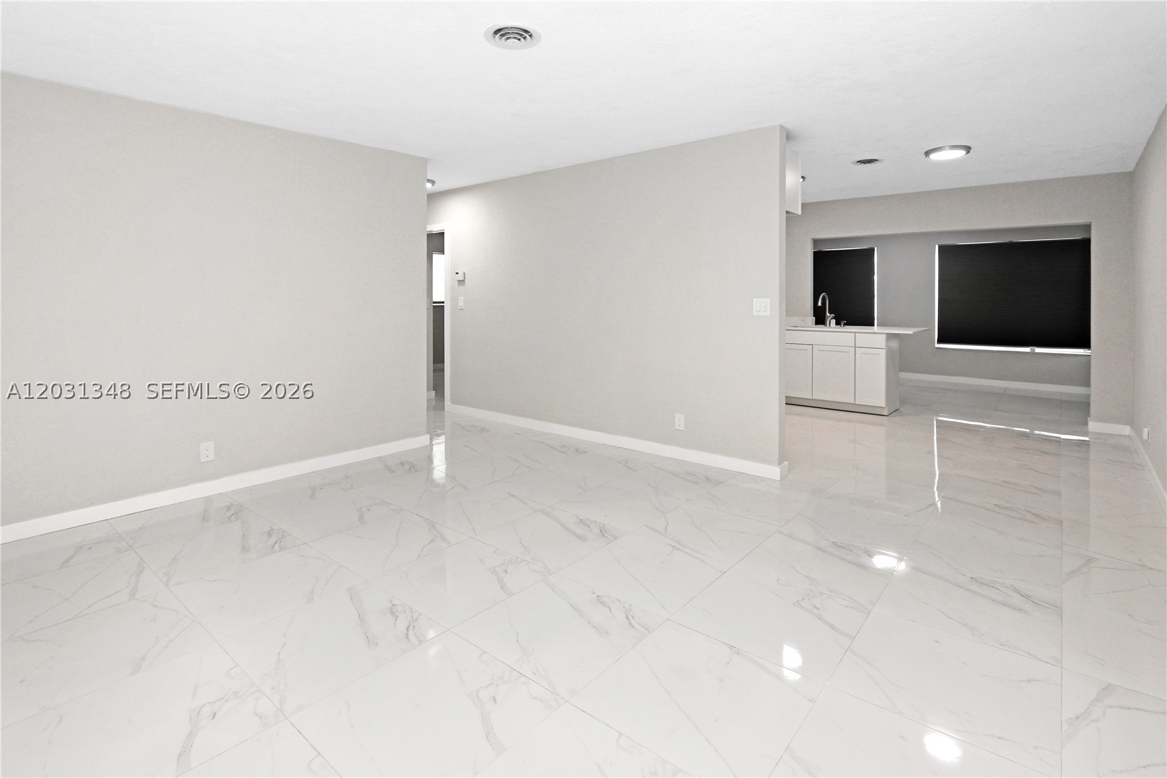 TAMARAC LAKES NORTH - Residential