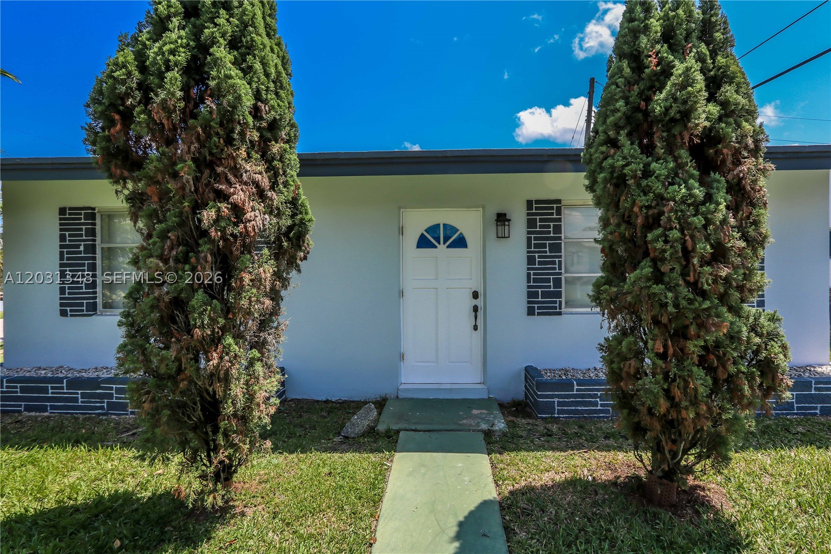 TAMARAC LAKES NORTH - Residential