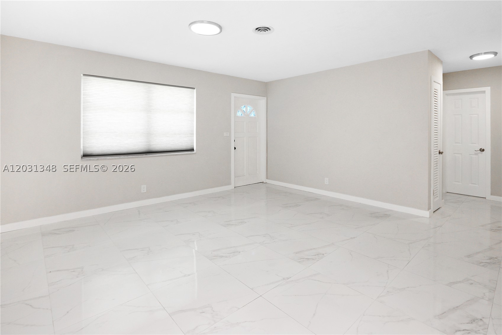 TAMARAC LAKES NORTH - Residential