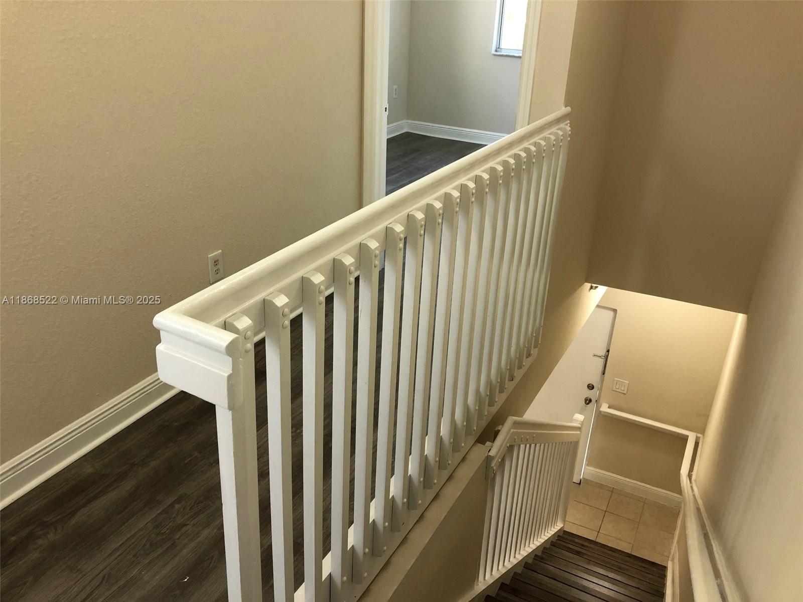 HENDERSON PARK CONDO - Residential Lease