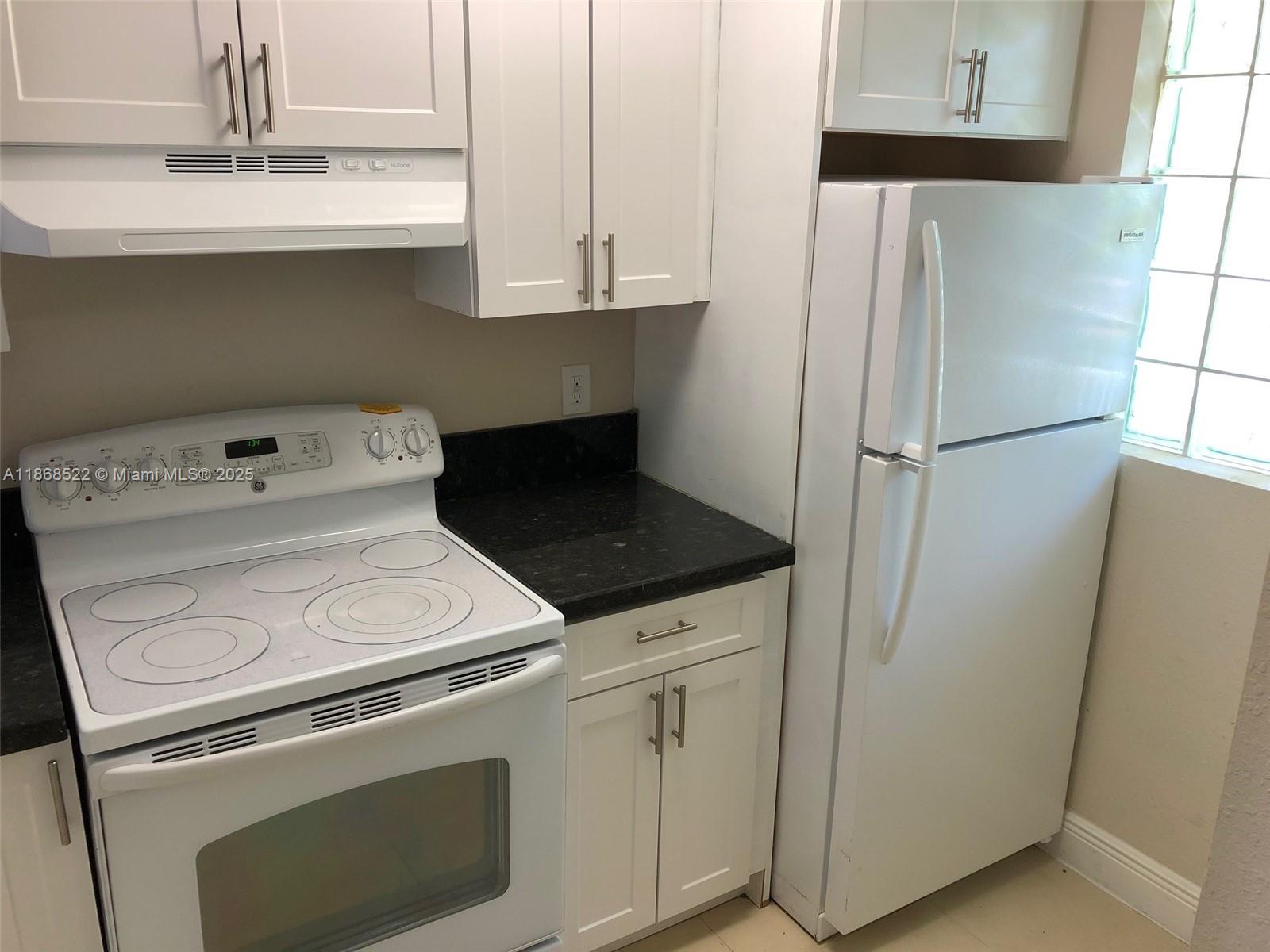 HENDERSON PARK CONDO - Residential Lease
