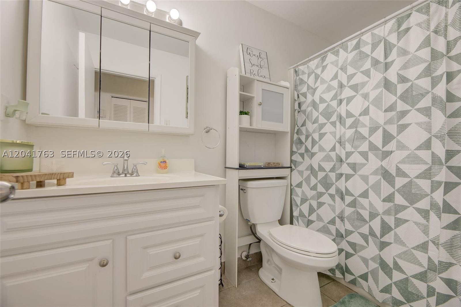 SPYGLASS CONDOMINIUM 1 - Residential Lease