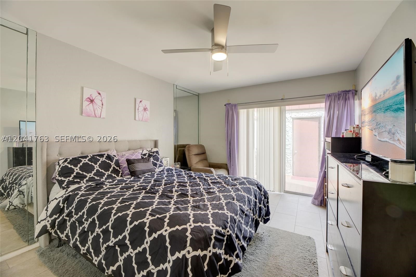 SPYGLASS CONDOMINIUM 1 - Residential Lease