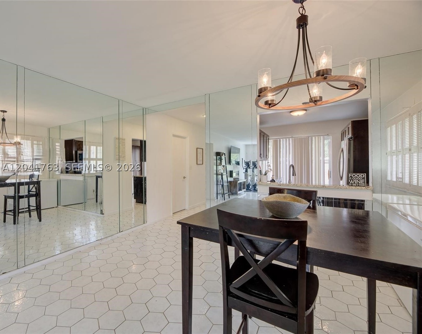 SPYGLASS CONDOMINIUM 1 - Residential Lease