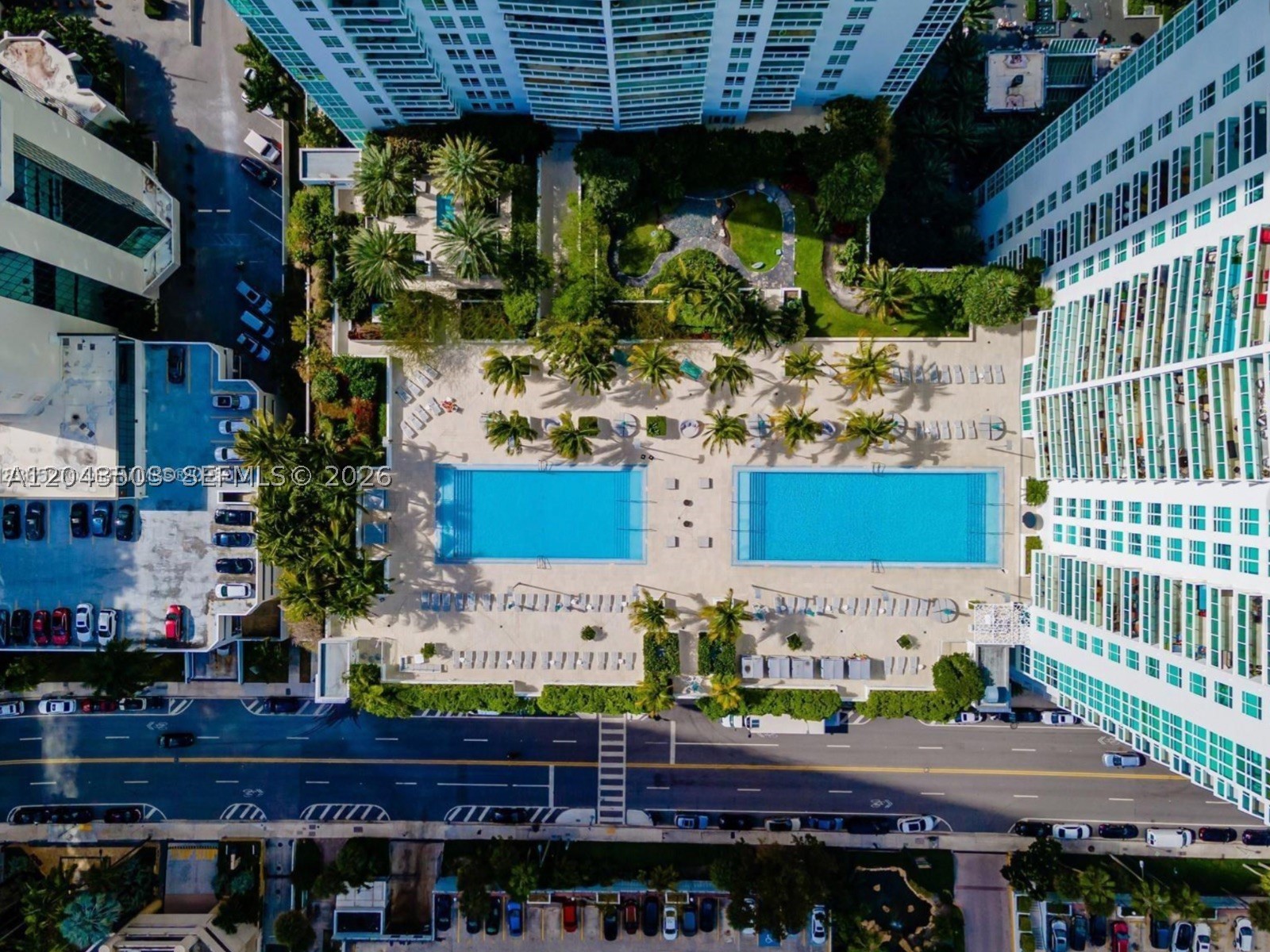 THE PLAZA 901 BRICKELL CO - Residential Lease