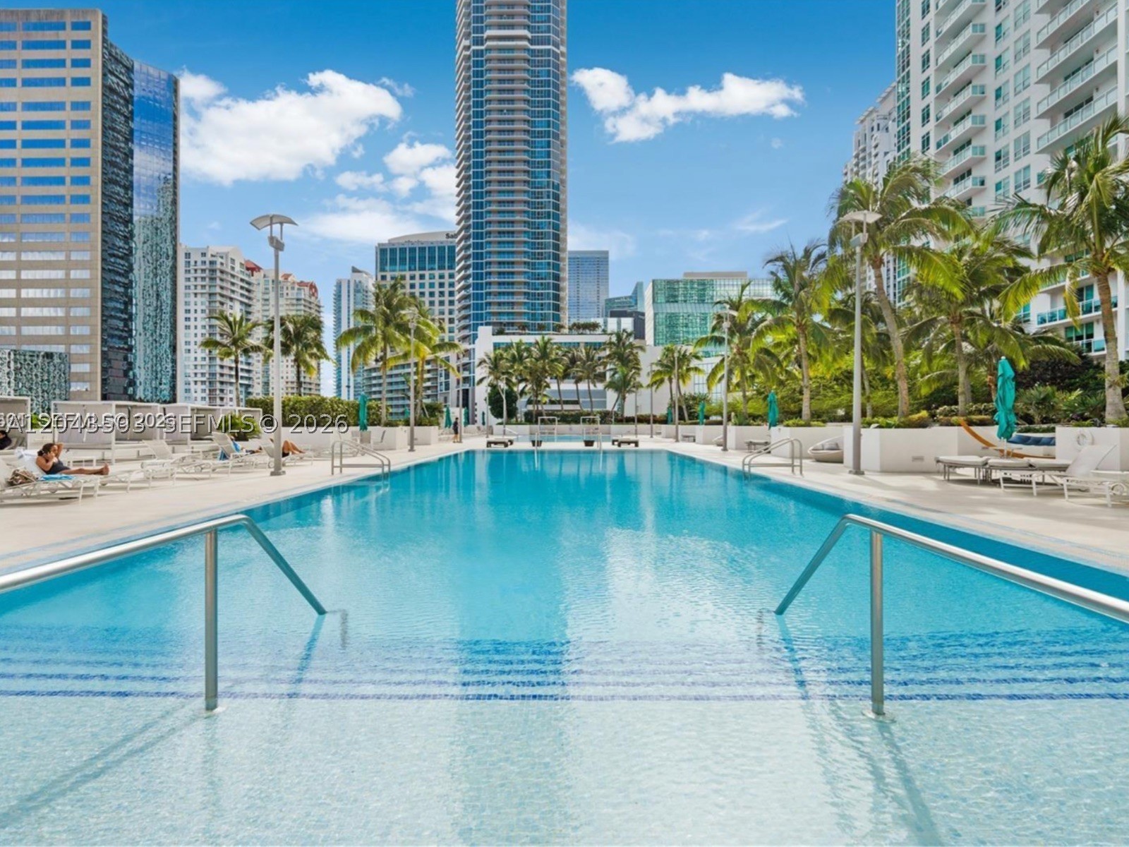 THE PLAZA 901 BRICKELL CO - Residential Lease