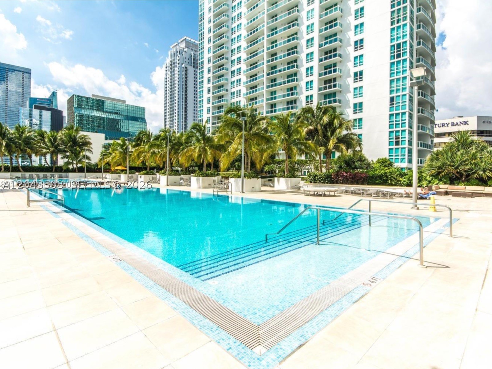 THE PLAZA 901 BRICKELL CO - Residential Lease