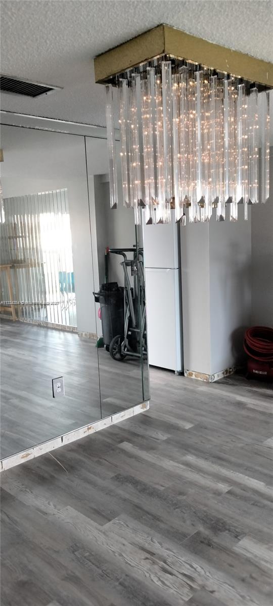 LE JEUNE HOUSE CONDO - Residential