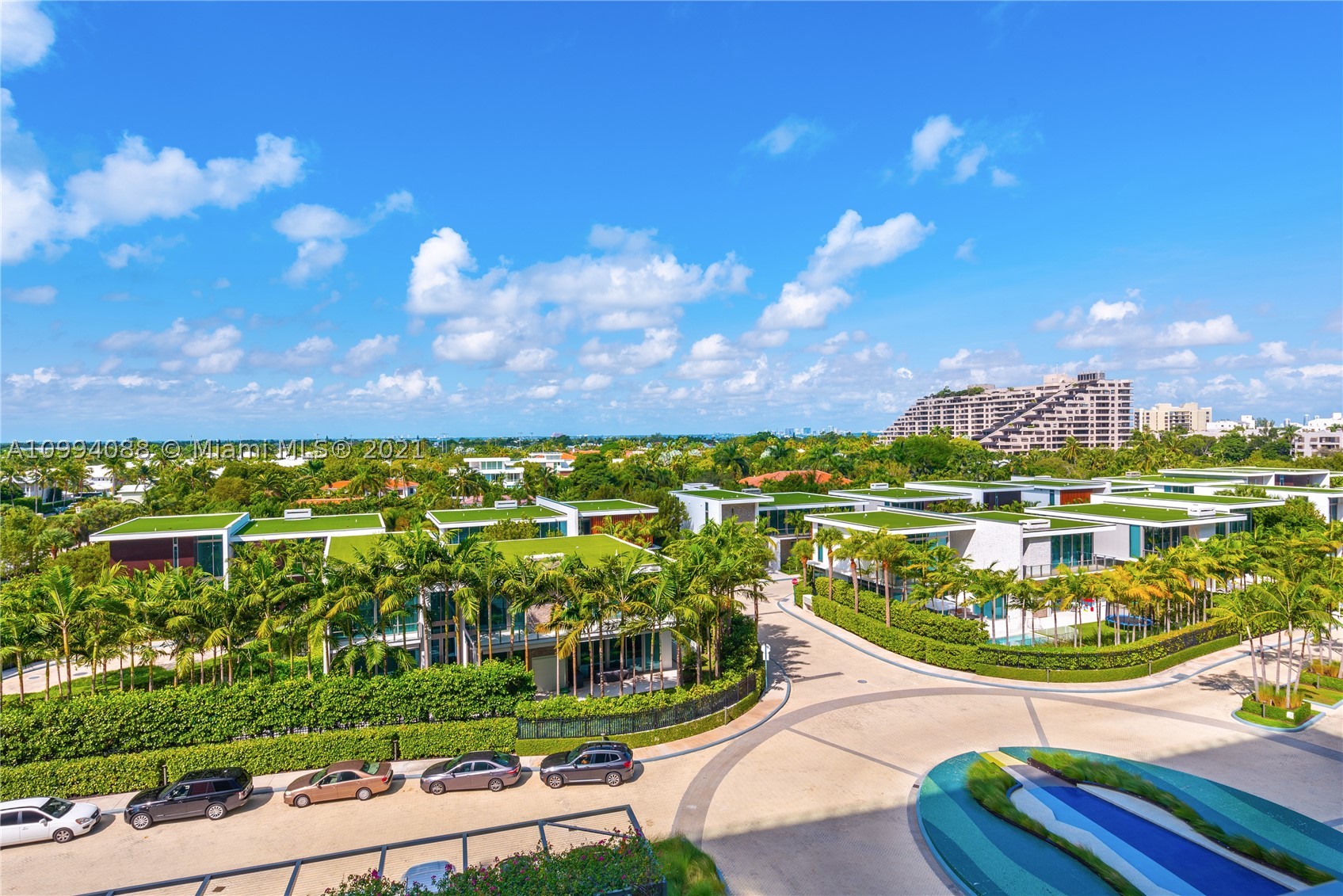 Oceana Key Biscayne, newest building in the island. Gated Property Green / LEED-certified building. A resort style living all the 5 star amenities that Oceana has to offer such as a 500-feet Private Beach, Restaurant with beach and pool service for residents, Tennis courts, Ocean-view Fitness Center, Lap Pool, Spa services, Putting Green, 24-hr Concierge, Party room, Meeting room, Children’s Center.

An amazing flow through unit with unobstructed and amazing views to the ocean and intercoastal.  Great lay out with 3 Bedrooms - 3 Bath - Powder Room - Laundry and Maid's quarter with a full Bathroom.