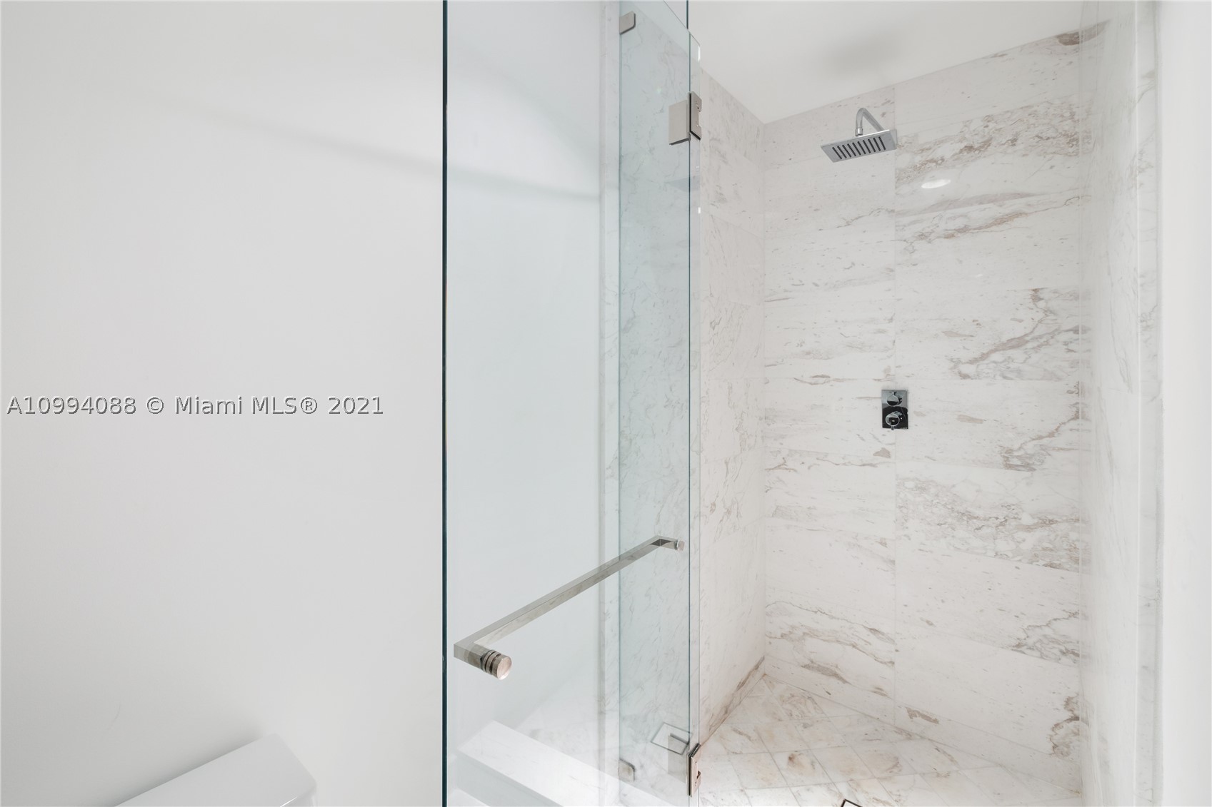 OCEANA KEY BISCAYNE CONDO - Residential