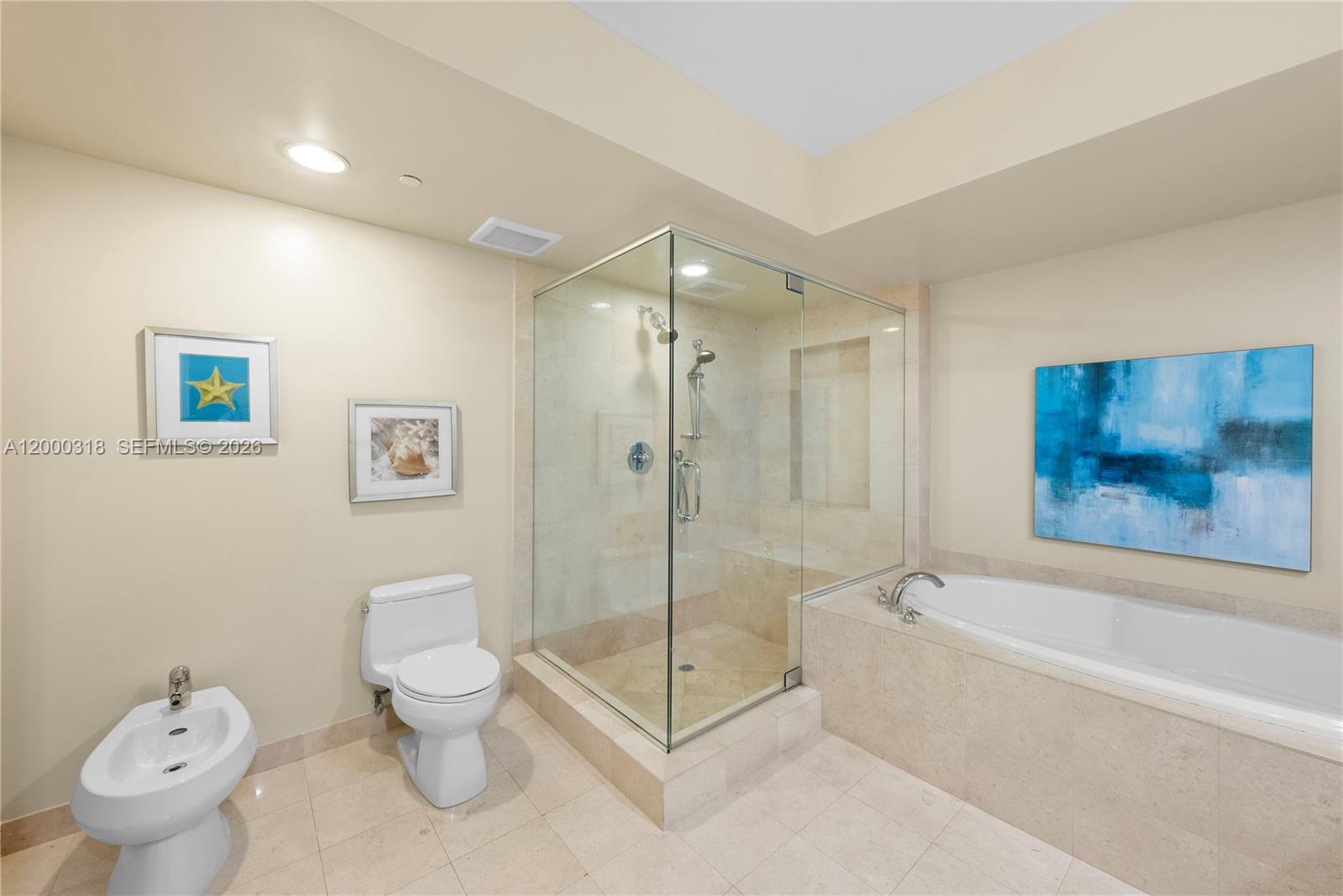 BEACH CLUB CONDO - Residential