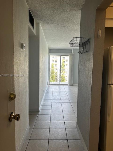 YOLANDA VILLAS CONDO - Residential