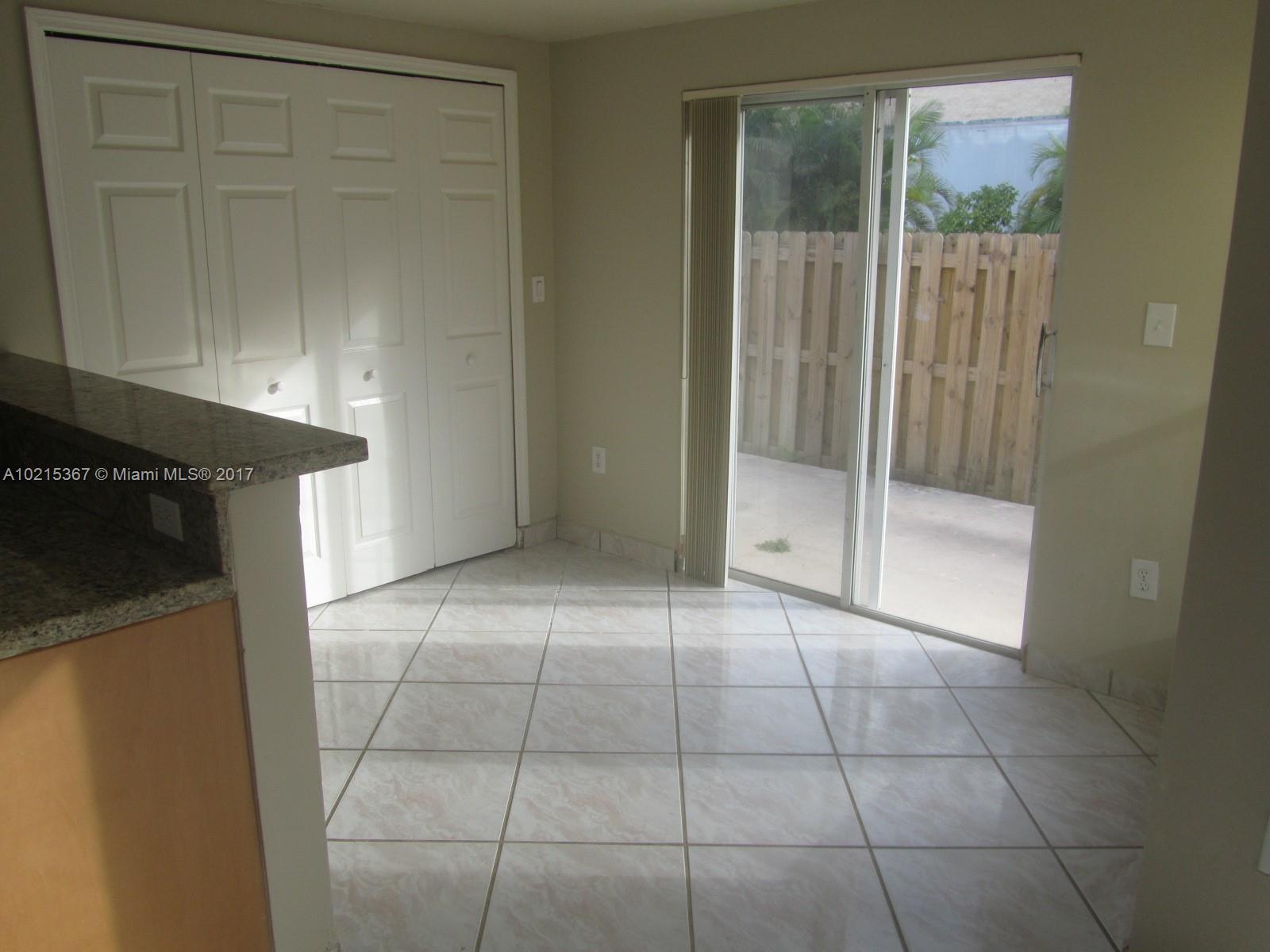 Lago Mar South Add 02 - Residential Lease