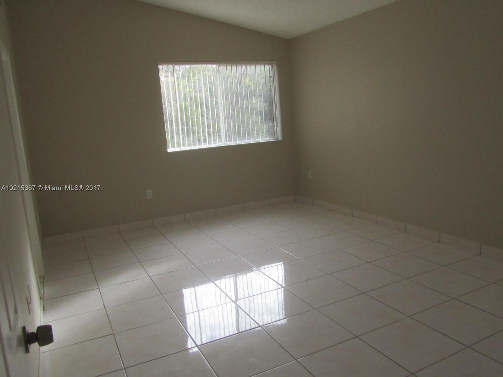 Lago Mar South Add 02 - Residential Lease