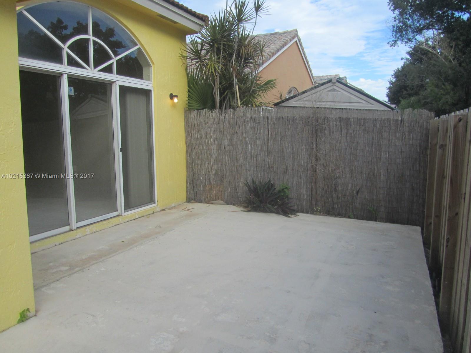Lago Mar South Add 02 - Residential Lease