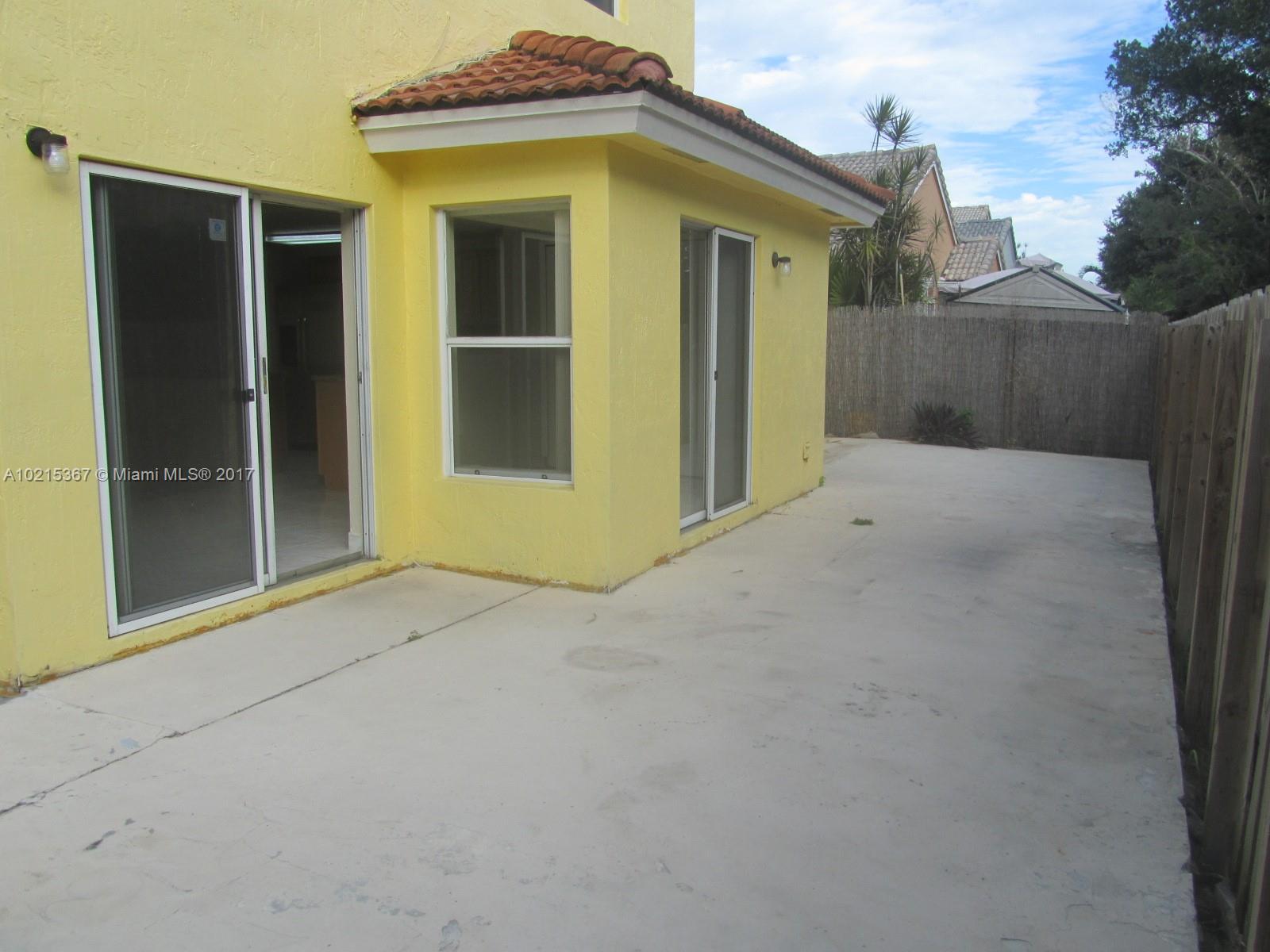 Lago Mar South Add 02 - Residential Lease