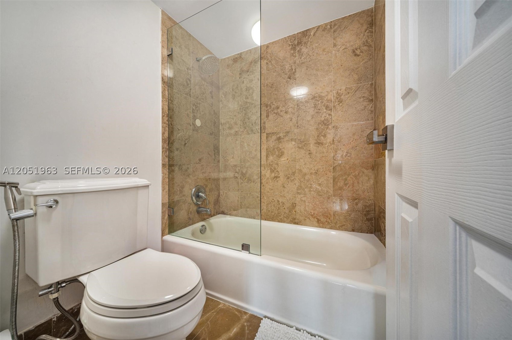 ARLEN BEACH CONDO - Residential Lease