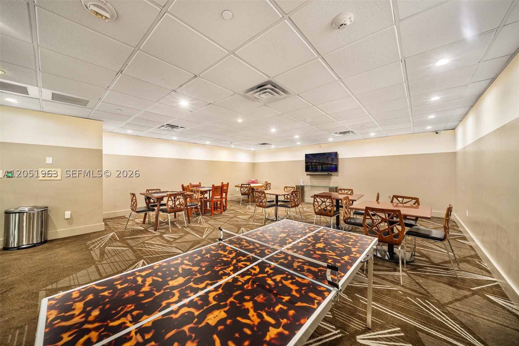 ARLEN BEACH CONDO - Residential Lease