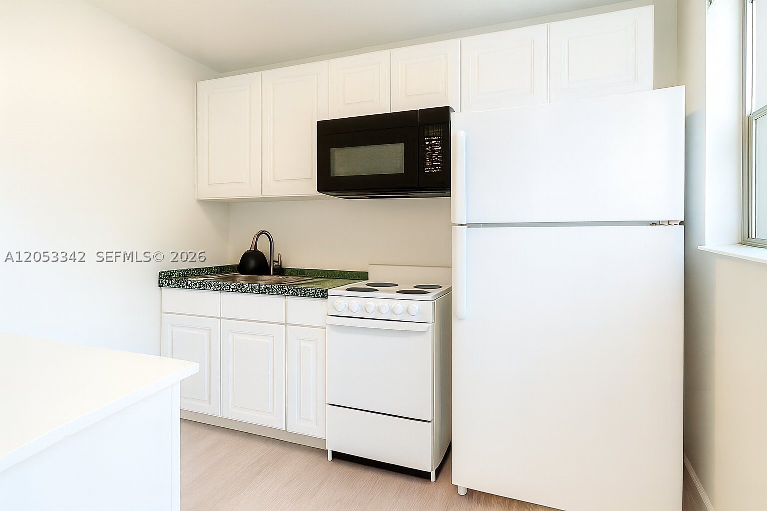 RIVERSIDE ADD AMEN PLAT - Residential Income