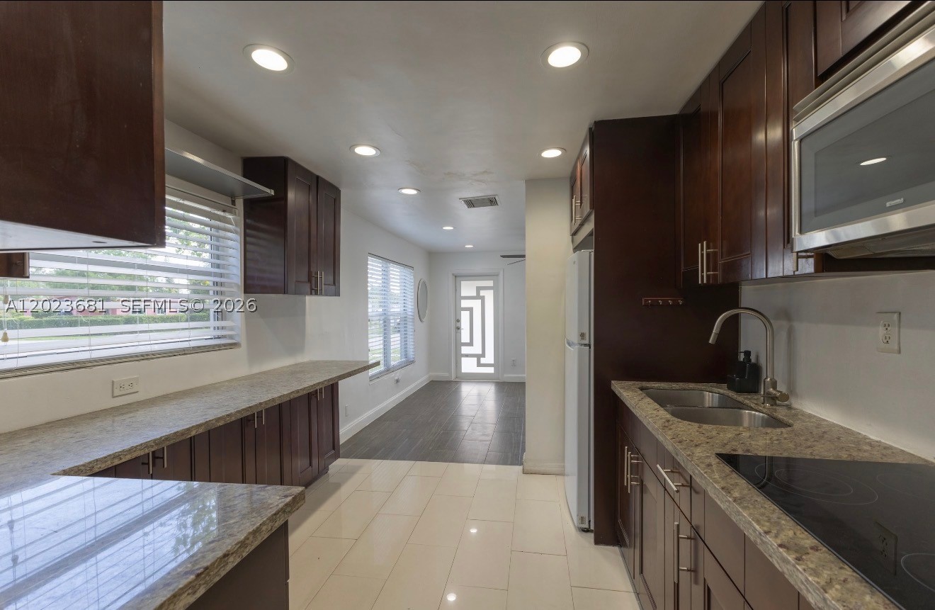 PLAYLAND VILLAGE SEC 3 - Residential