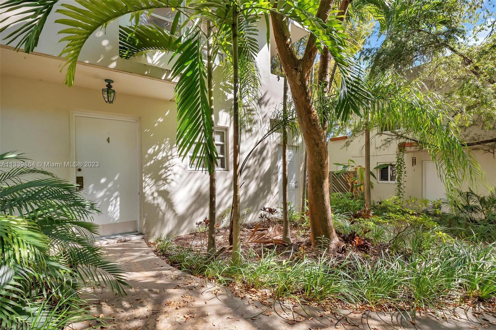 TRACY CONDO - Residential