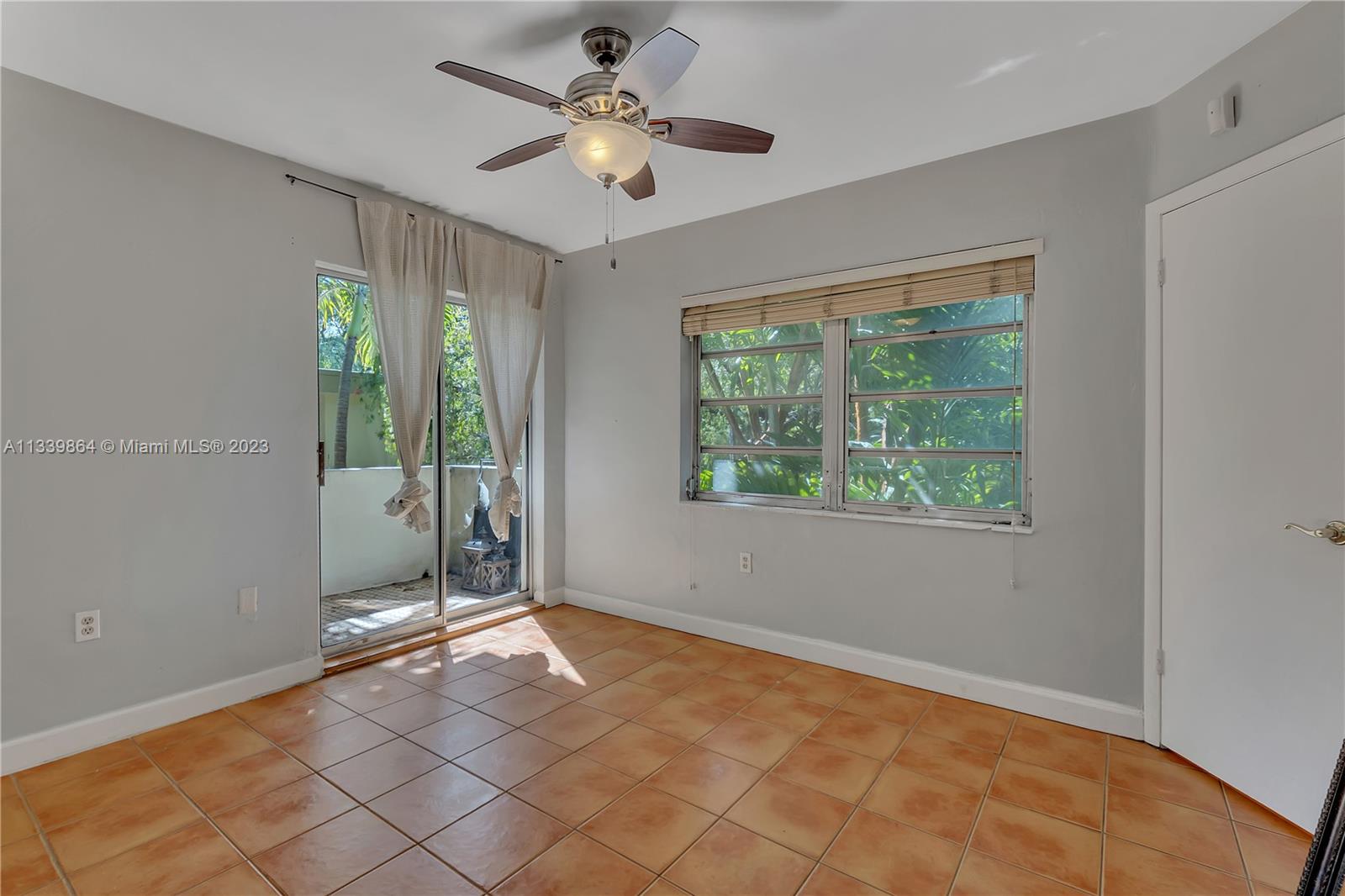 TRACY CONDO - Residential