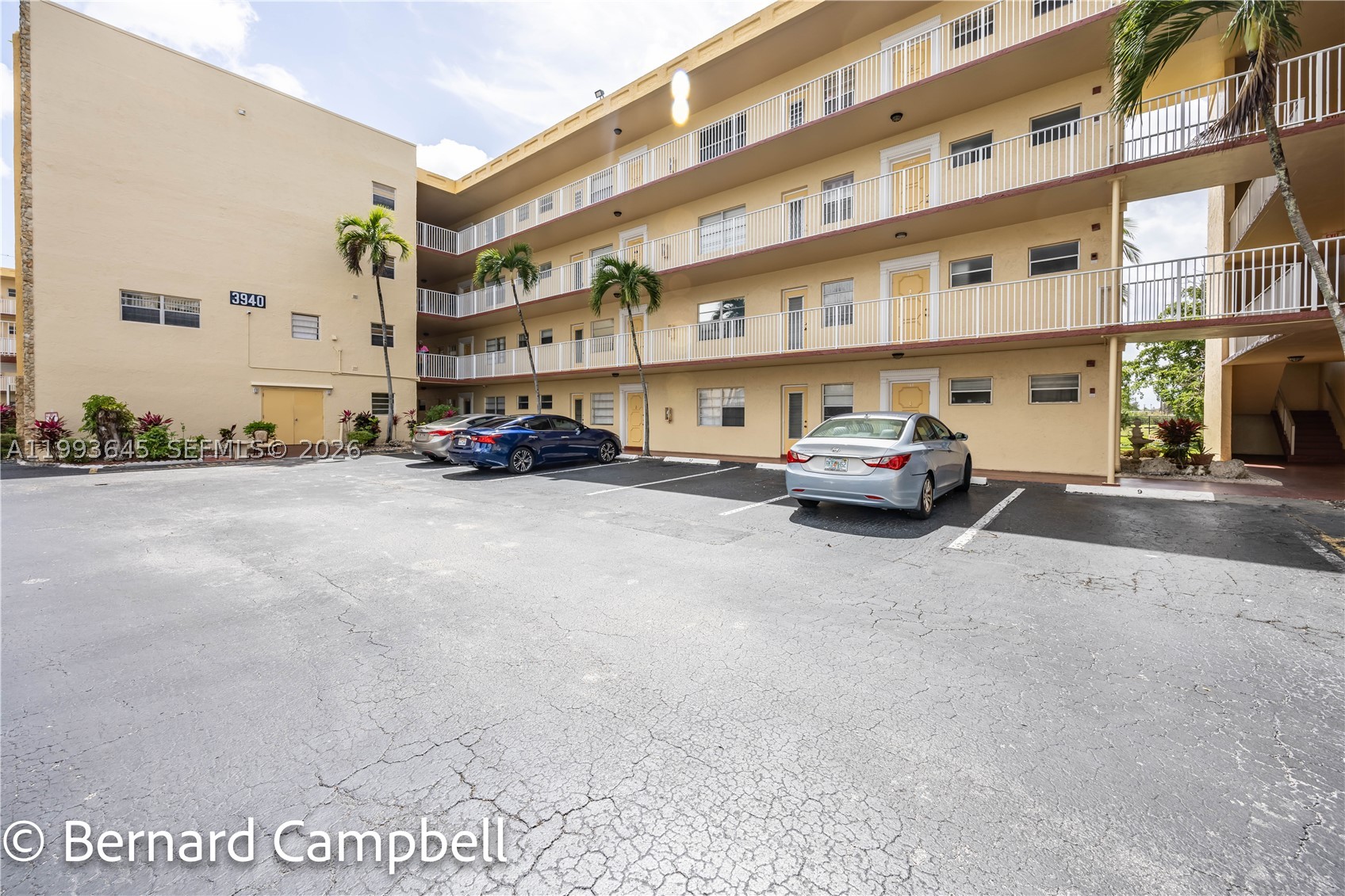 TOPAZ SOUTH CONDO - Residential