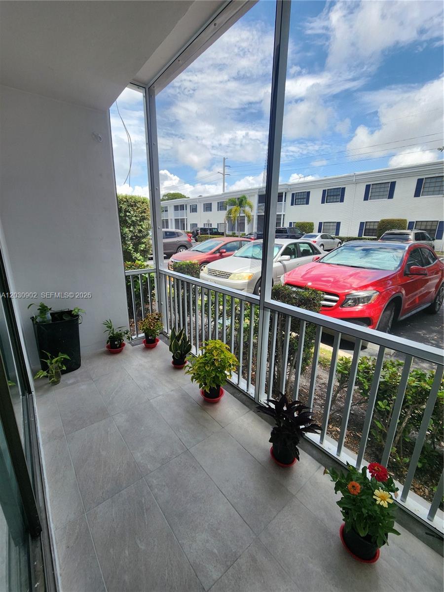 CYPRESS CLUB CONDO - Residential