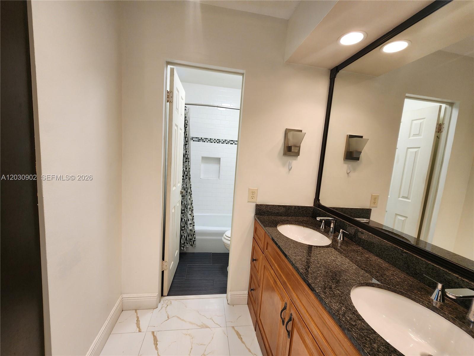 CYPRESS CLUB CONDO - Residential