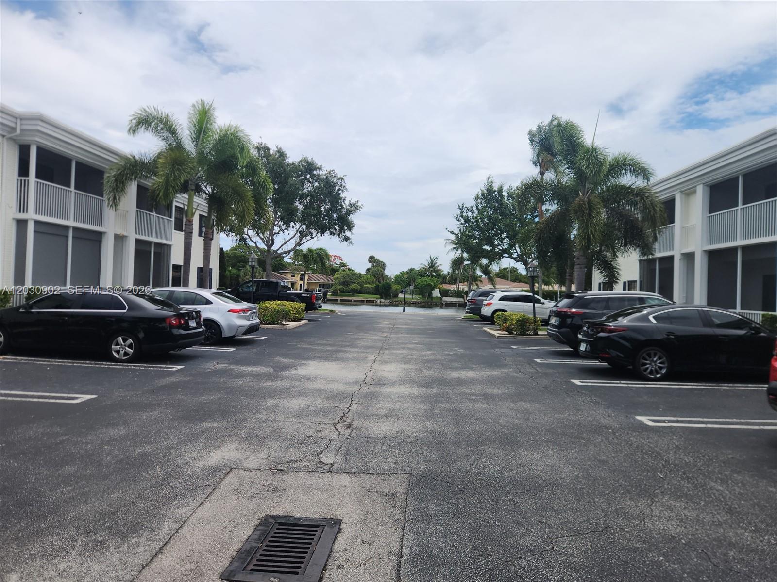 CYPRESS CLUB CONDO - Residential