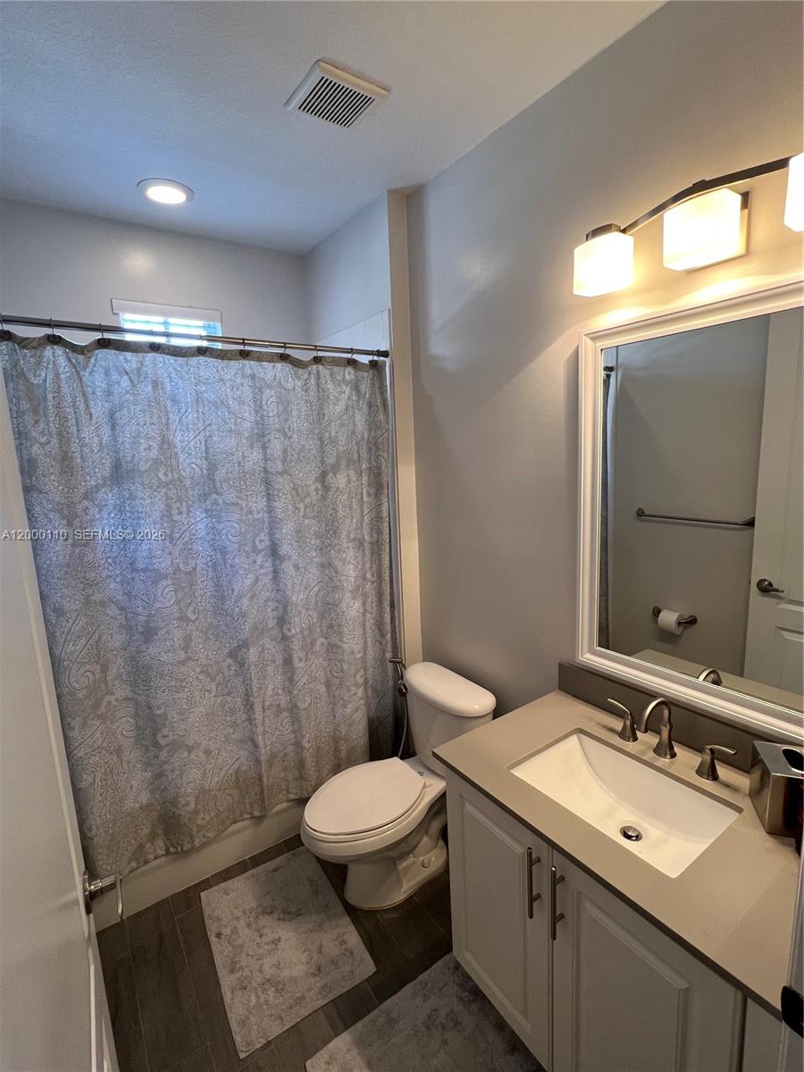 COBBLESTONE CONDO - Residential