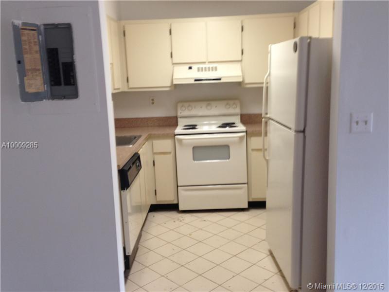Breezes At Palm Aire Cond - Residential Lease