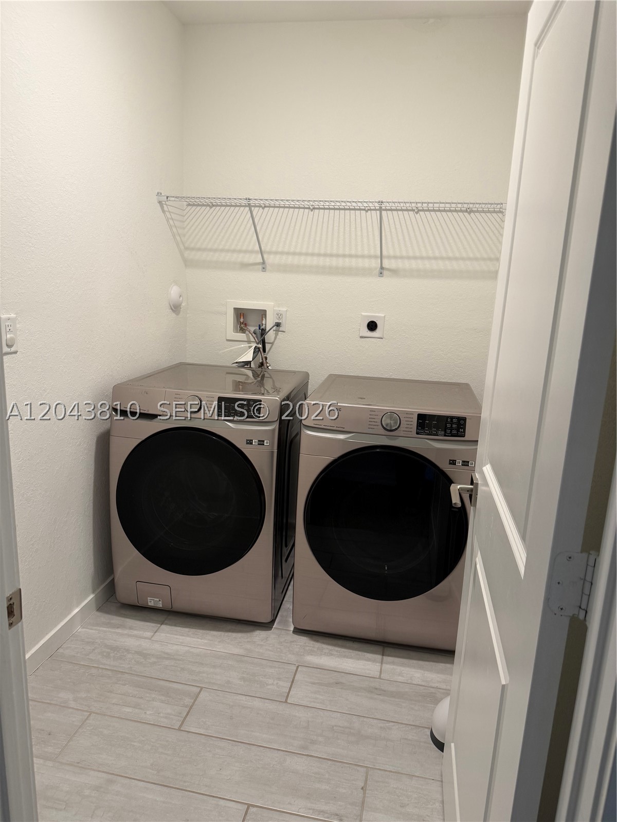 CEDAR AT KEYS GATE - Residential Lease