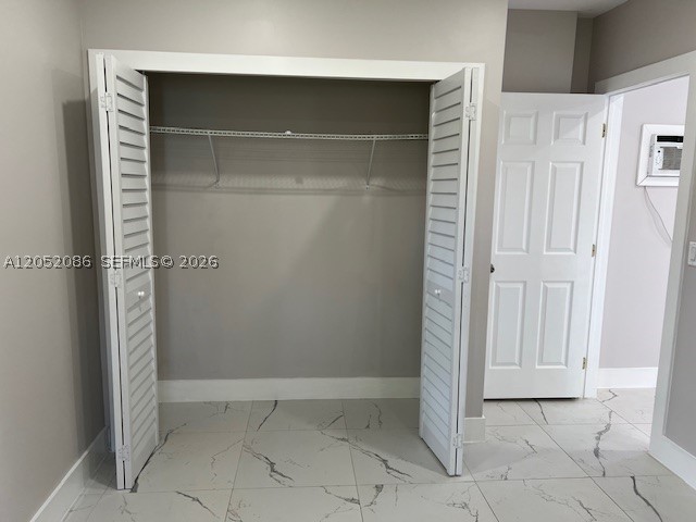 BRICKELL RIVERVIEW - Residential Lease