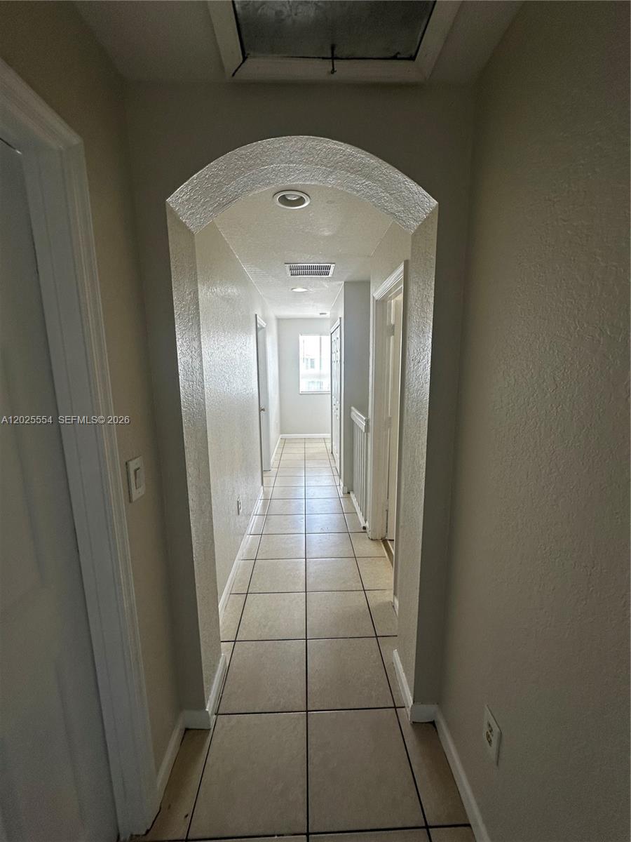 SHOMA TOWNHOMES AT KEYSCO - Residential Lease