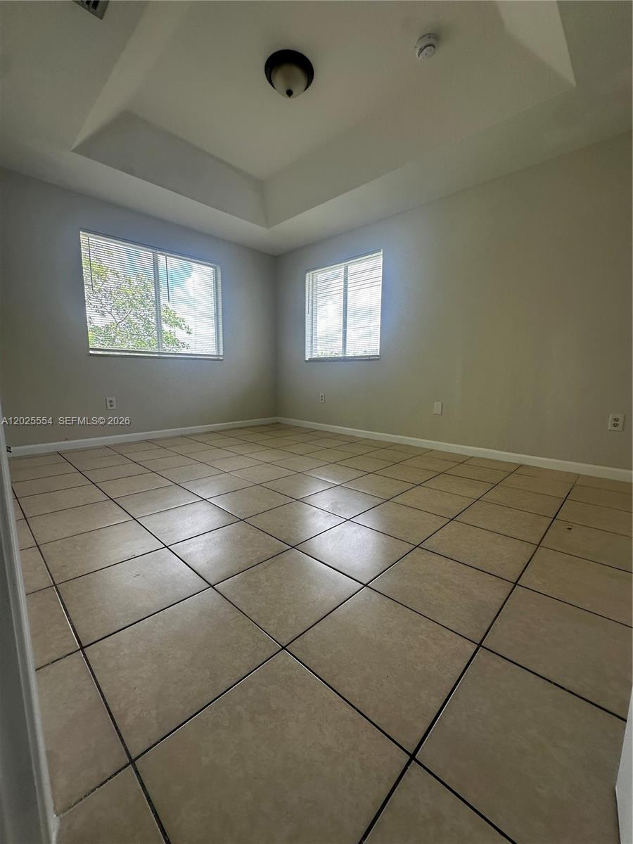 SHOMA TOWNHOMES AT KEYSCO - Residential Lease