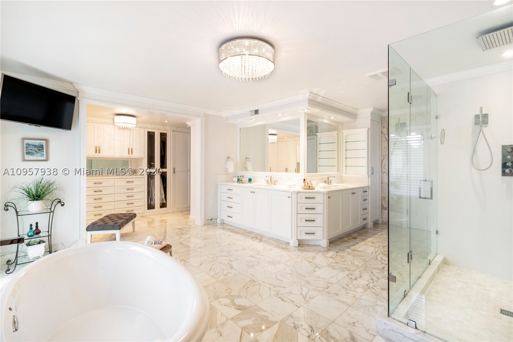 CORAL GABLES RIVIERA SEC - Residential