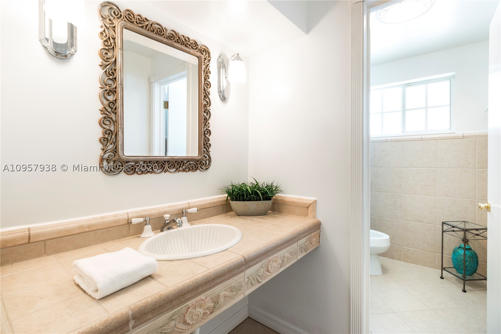 CORAL GABLES RIVIERA SEC - Residential