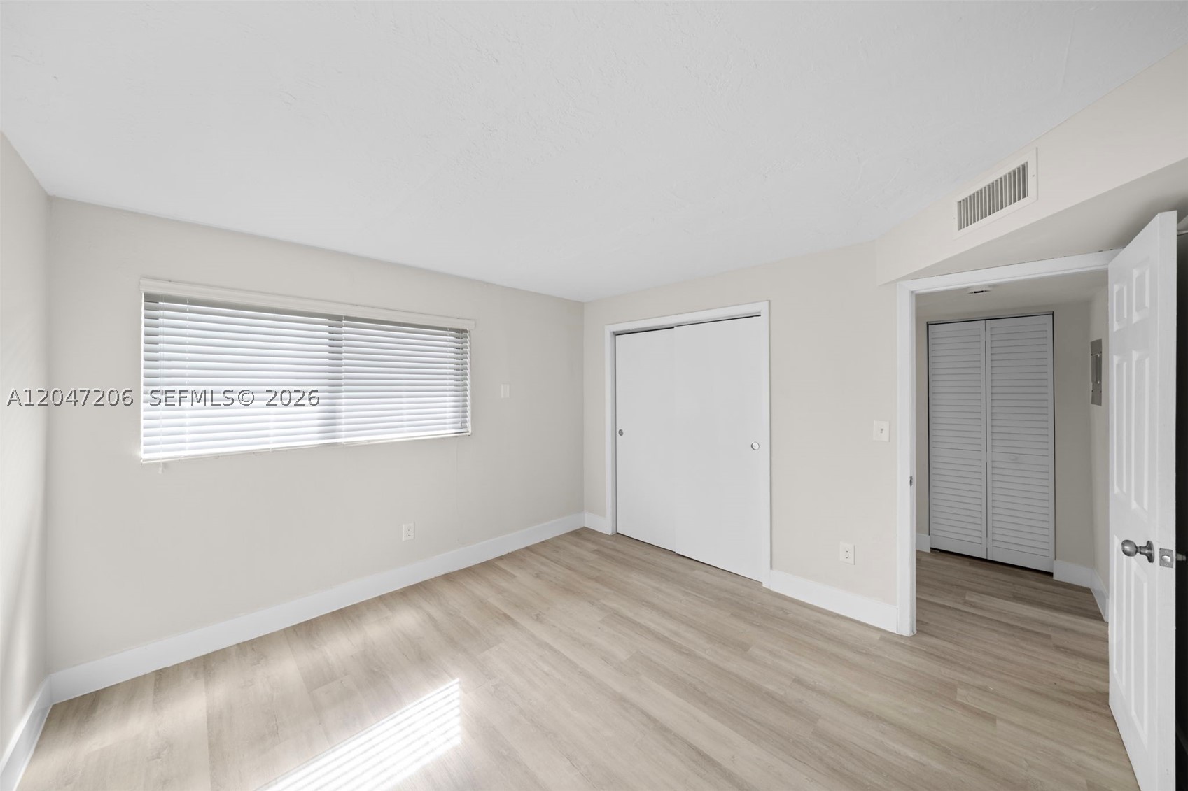 Beautiful second-floor unit in a desirable Hialeah location! This well-maintained residence features laminate flooring throughout, new blinds, and new appliances. Enjoy the convenience of one assigned parking space and laundry facilities located near the unit. The community also offers a new roof and security cameras for added peace of mind.
