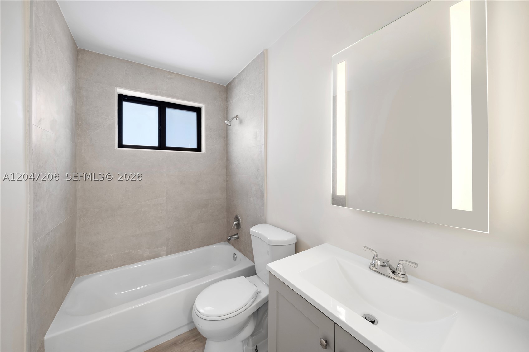FLA FRUIT LAND CO SUB - Residential Lease