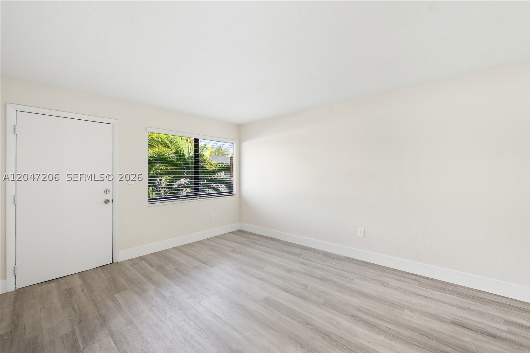 FLA FRUIT LAND CO SUB - Residential Lease