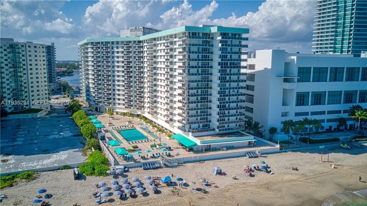 SEA AIR TOWERS CONDO - Residential
