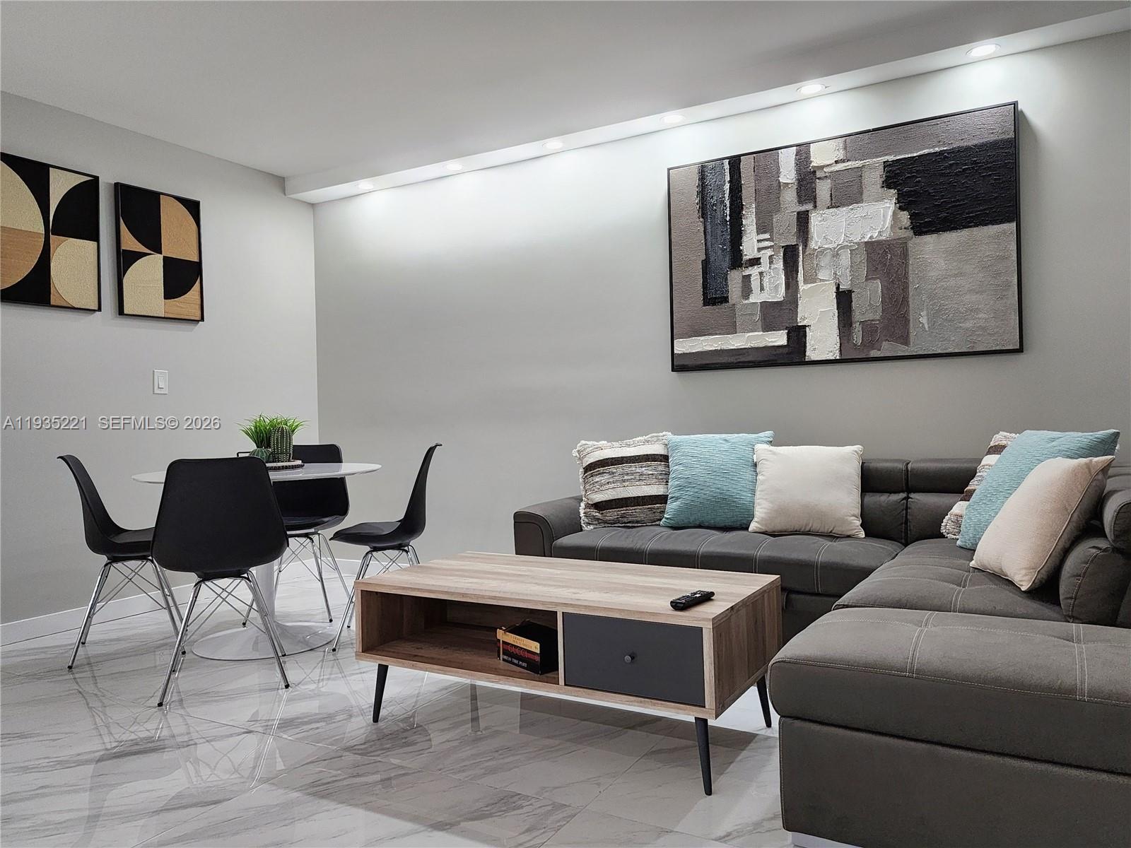 SEA AIR TOWERS CONDO - Residential