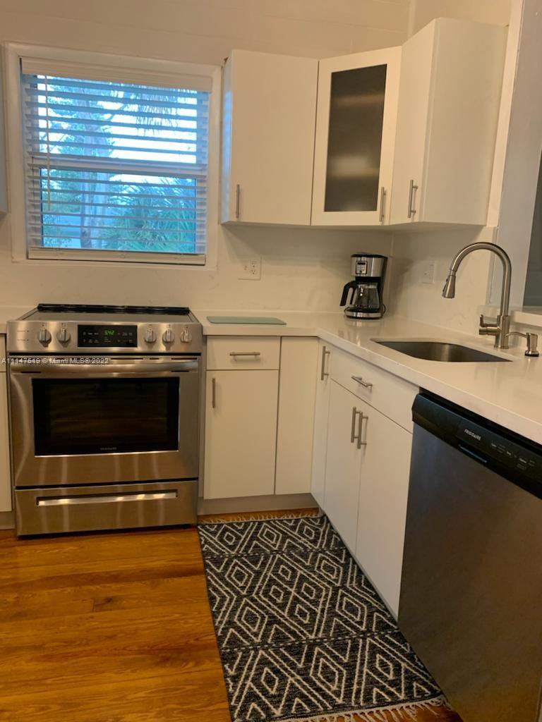 MODELO PARK - Residential Lease