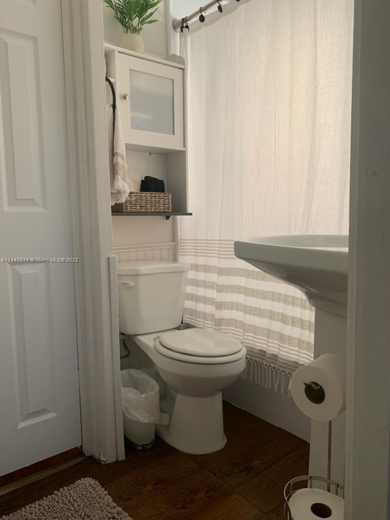 MODELO PARK - Residential Lease