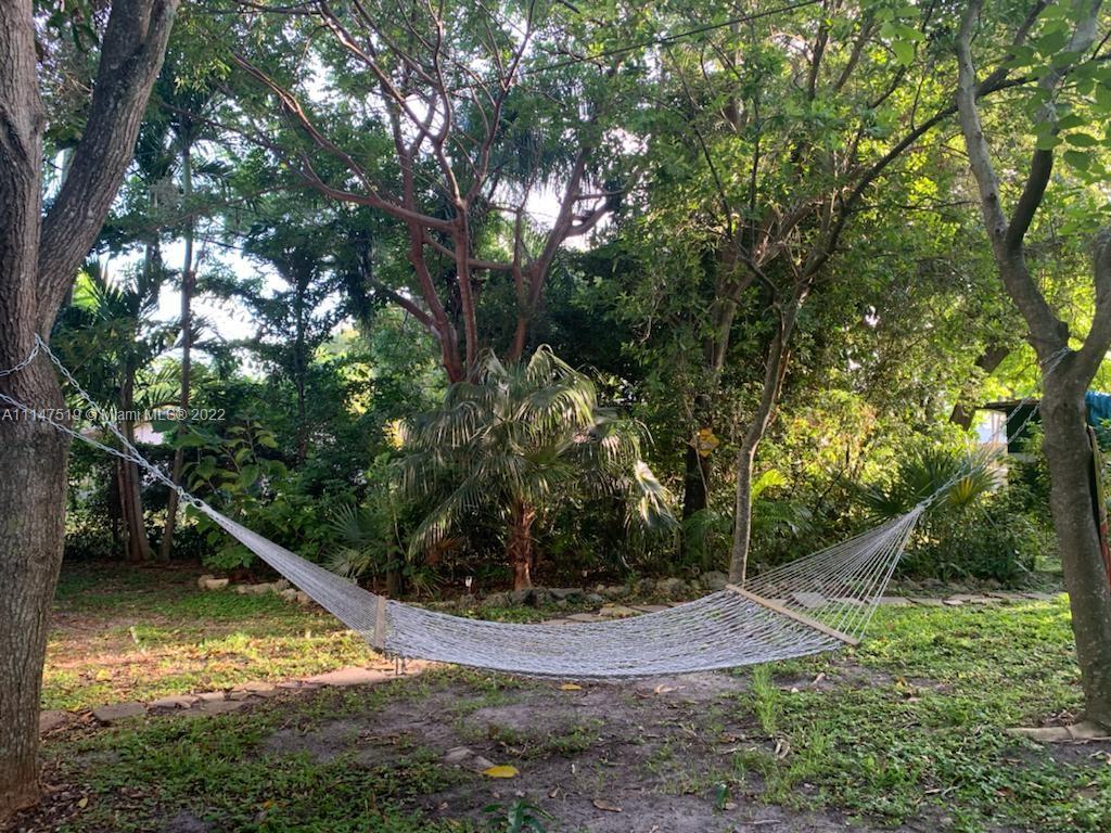 MODELO PARK - Residential Lease