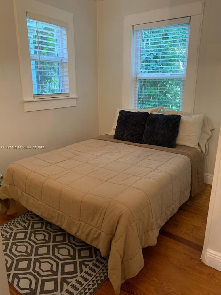 MODELO PARK - Residential Lease